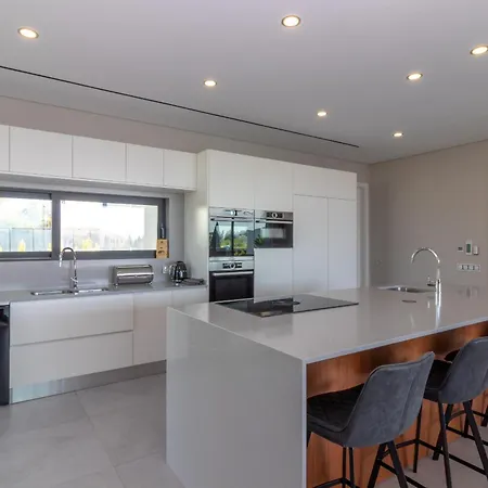 Vivenda Boa Vida Βίλα Καρβοέιρο